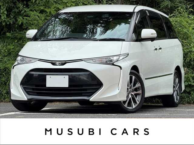 トヨタ エスティマの車両写真 1
