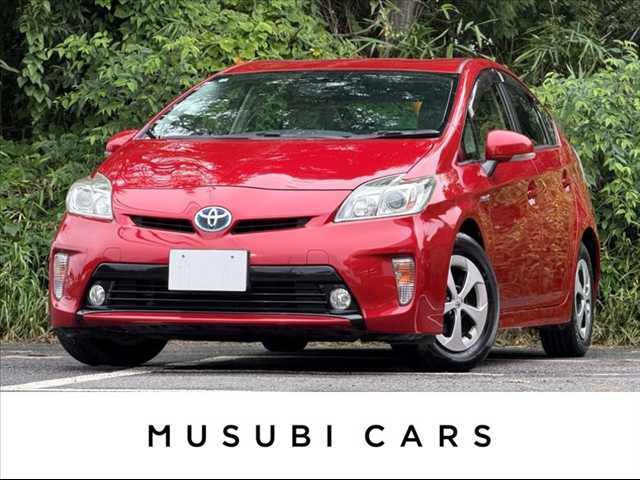 トヨタ プリウスの車両写真 1