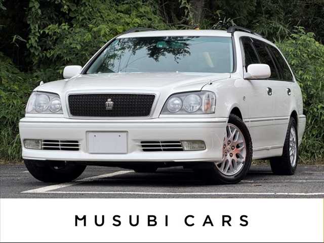 トヨタ クラウンエステートの車両写真 1