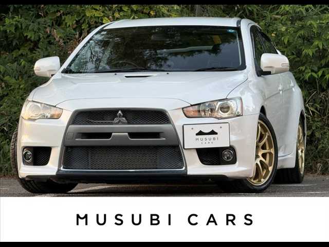 ミツビシ ランサーエボリューション10の車両写真 1