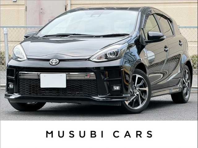トヨタ アクアの車両写真 1