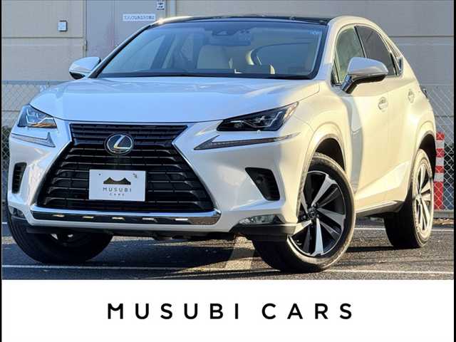 レクサス NXの車両写真 1
