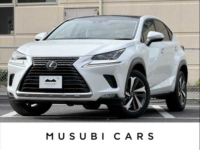 レクサス NXの車両写真 1