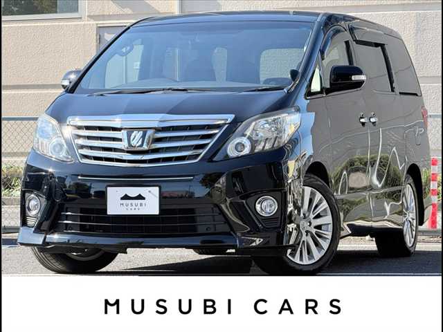 トヨタ アルファードの車両写真 1